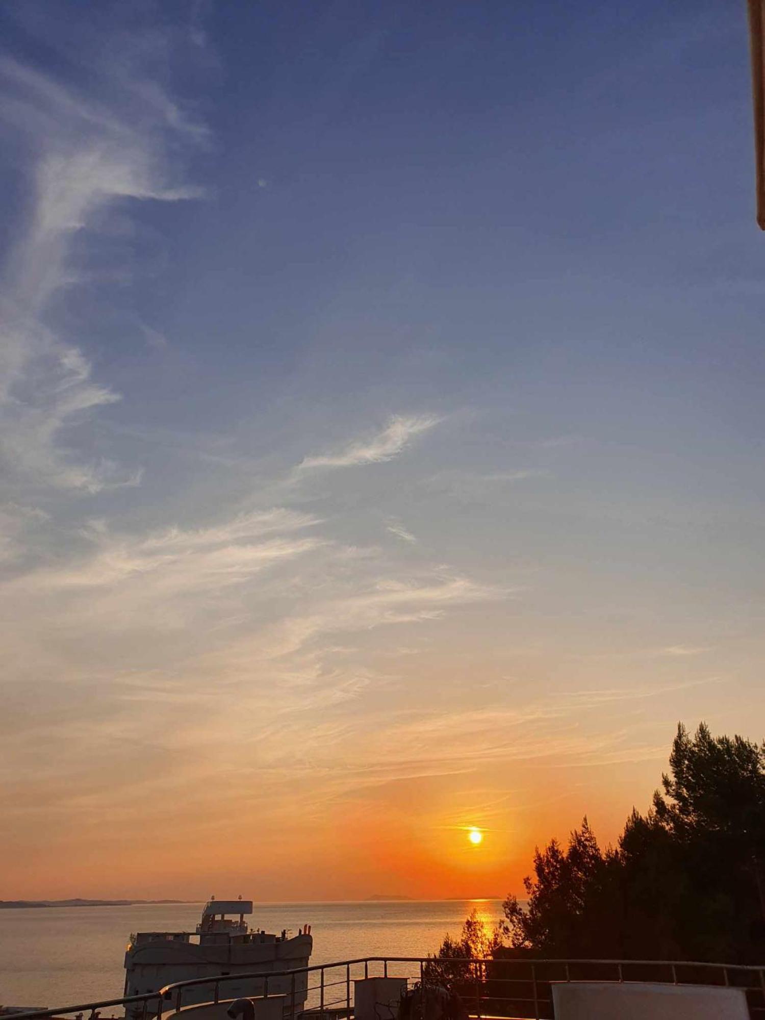 SarandëThe Sunset Viewアパートメント エクステリア 写真